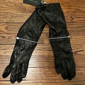 Rachel Zoe black leather zip off gloves size large